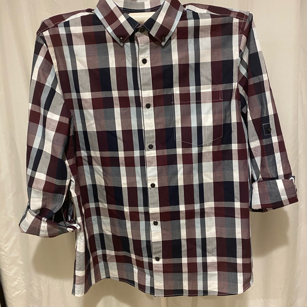 Perry Ellis long sleeve plaid shirt